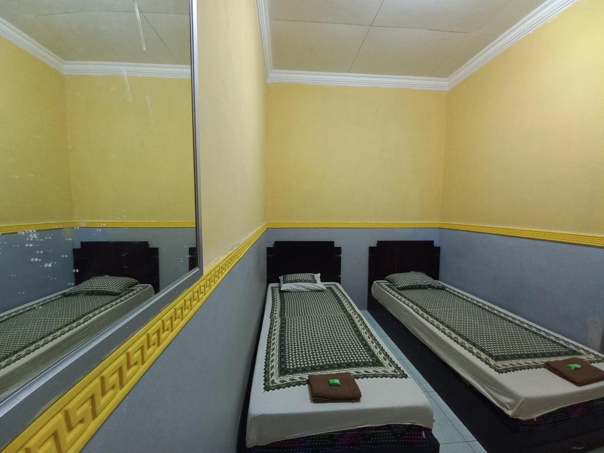 Homestay 77 Borobudur Magelang Exterior photo
